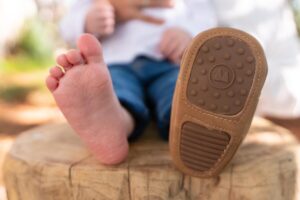 ¿Es realmente bueno el calzado barefoot para niños?